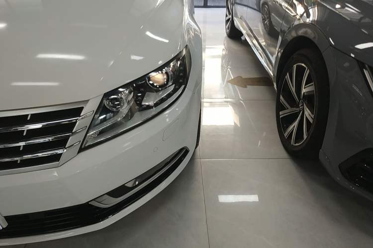 Used Volkswagen FAW-Volkswagen CC 2016 1.8TSI Luxury Model
