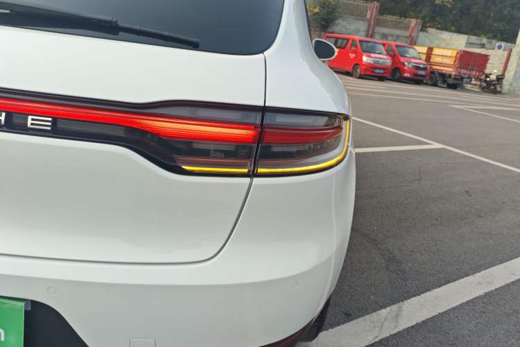 Used Porsche Macan 2021 Macan 2.0T