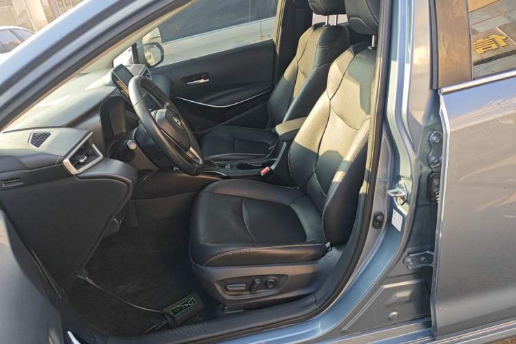 Used Toyota Corolla 2019 Dual-Engine 1.8L E-CVT Flagship Edition