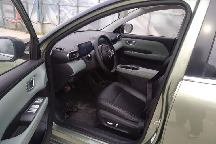 Used Wuling Bingo PLUS 2024 510 km Flagship Edition Four-Seater Version
