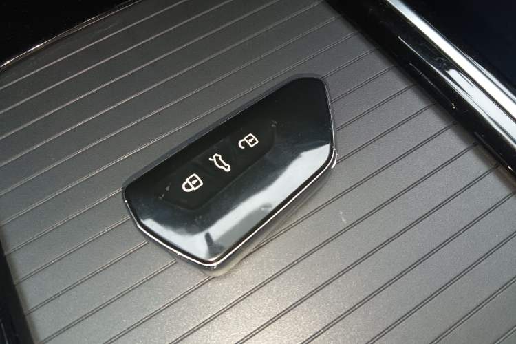 Used Volkswagen ID.4 X 2022 Pure Smart Edition
