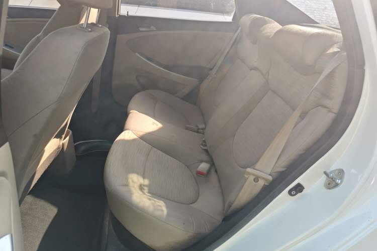 Used Hyundai Verna 2014 1.4L Manual Smart GLS Trim
