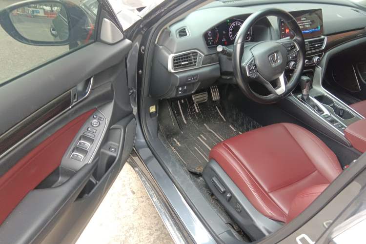 Used Honda Accord 2022 260TURBO Phantom Night · Prestige Edition