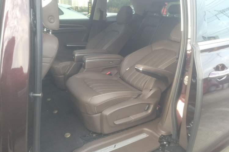 Used Volkswagen Viloran 2020 330TSI Luxury Edition
