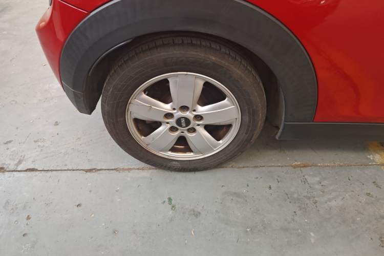 Used  MINI 2014 1.2T ONE
