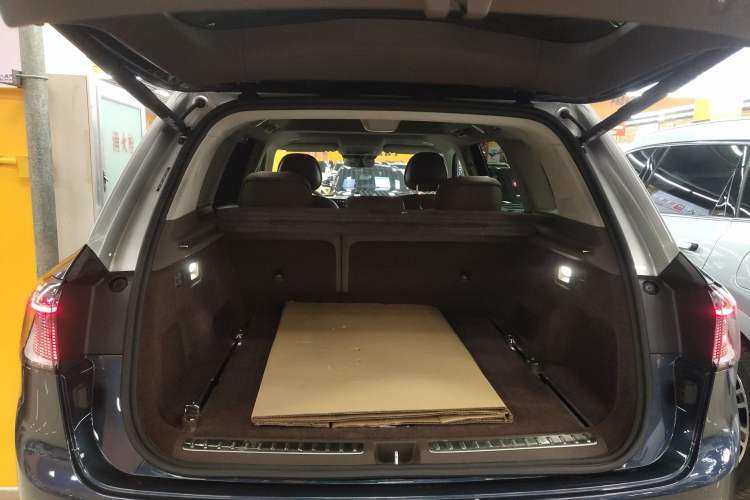 Used Hima AITO M9 2024 Range-Extended Ultra Version 52 kWh 5-Seater Model
