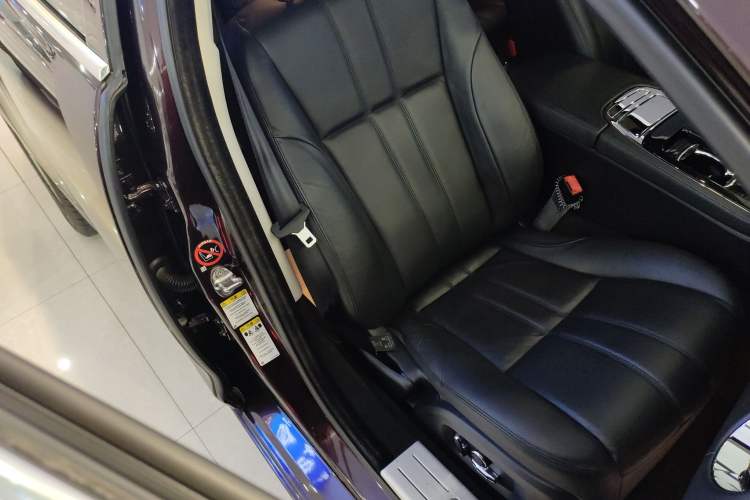 Used Jaguar XJ 2016 XJL 2.0T Two-Wheel-Drive Elegant Business Edition
