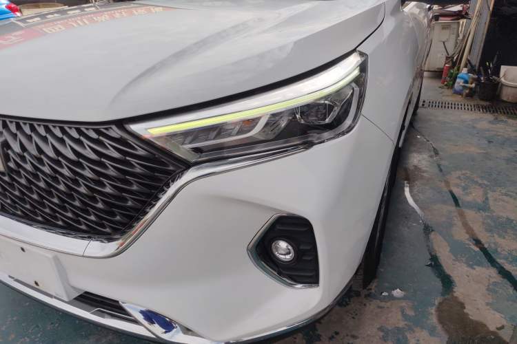 Used Haval M6 2021 PLUS 1.5T DCT Luxury Smart Connectivity Model