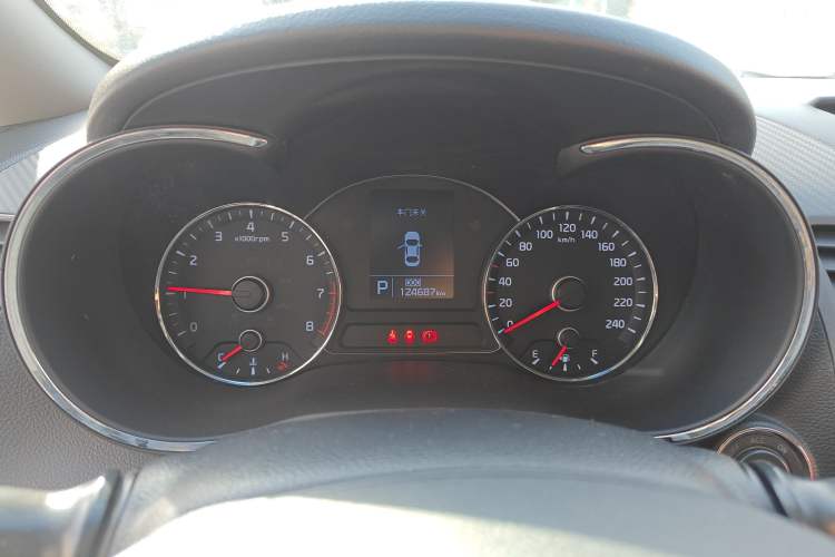 Used Kia K3 2015 1.6L Automatic GLS