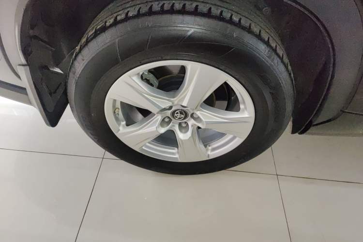 Used Toyota Highlander 2023 2.5L Smart Electric Hybrid Dual-Engine Two-Wheel Drive Elite Version 5 Seats
