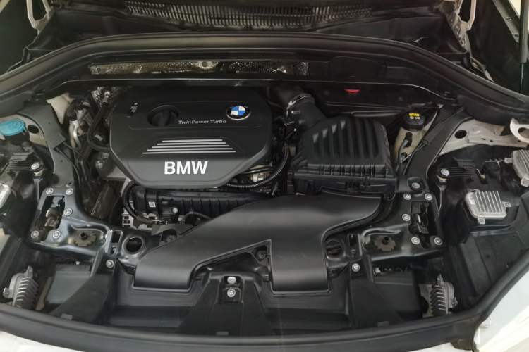 Used BMW X1 2016 sDrive18Li Premium Edition
