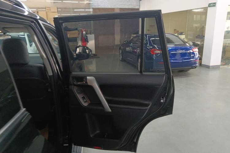 TDK.VehicleDetails.img