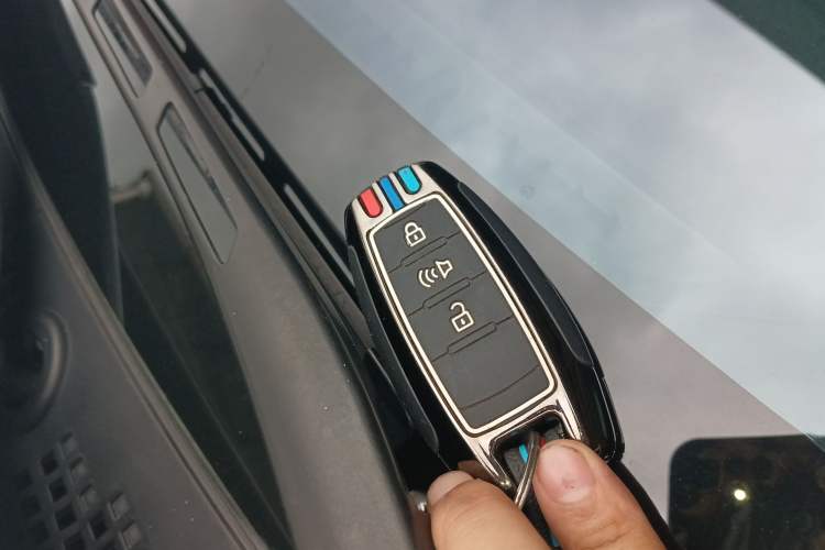 Used Haval H6 Coupe 2015 Blue Label 2.0T Automatic Two-Wheel Drive Elite Model
