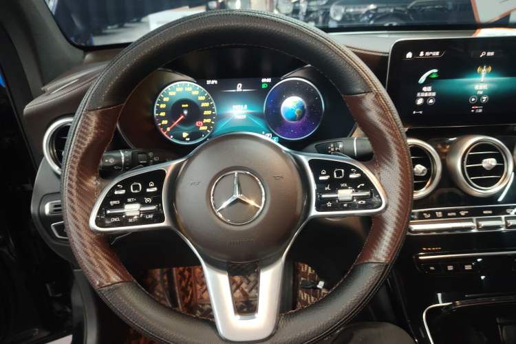 Used Mercedes-Benz GLC 2021 GLC 260 L 4MATIC Dynamic Edition
