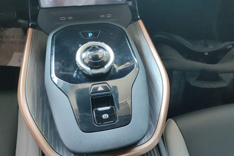 Used Toyota bZ3 2023 616 km Long-Range PRO
