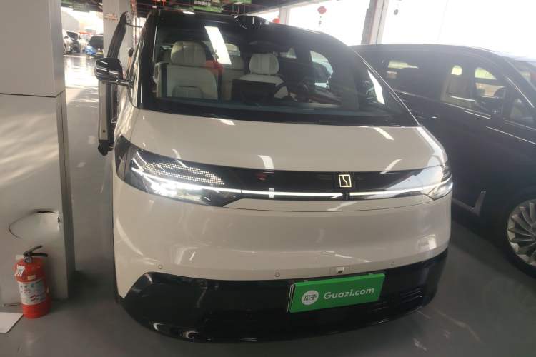 Used Zeekr MIX 2025 Long-Range Intelligent Driving Edition
