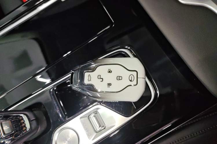 Used GAC Trumpchi M8 2024 Master Series 400T Prestige Edition
