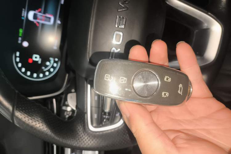 Used Roewe iMAX8 2022 400TGI Prestige Edition