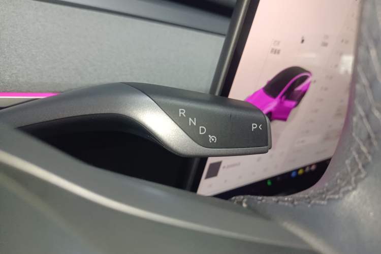 Used Tesla Model Y 2023 Rear-Wheel-Drive Version