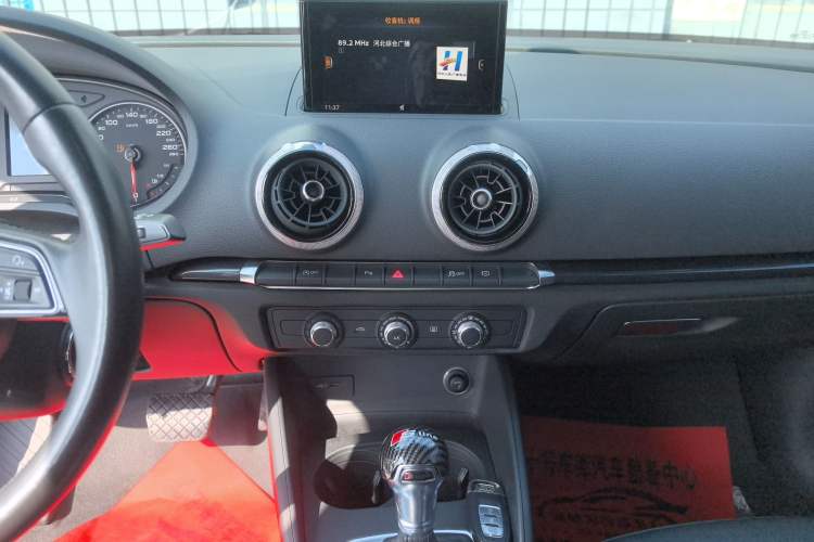 Used Audi A3 2020 Limousine 35 TFSI Fashion Edition China VI Emission Standard