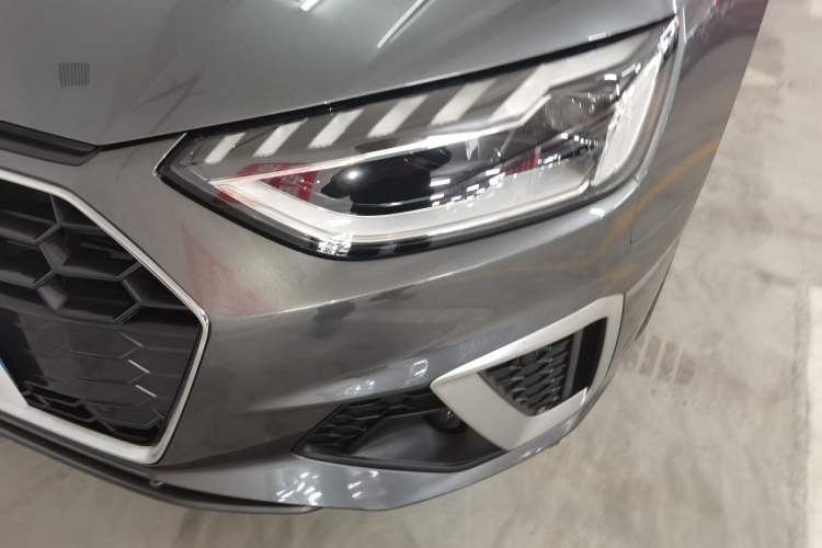 Used Audi A4L 2023 40 TFSI Fashion Dynamic Model
