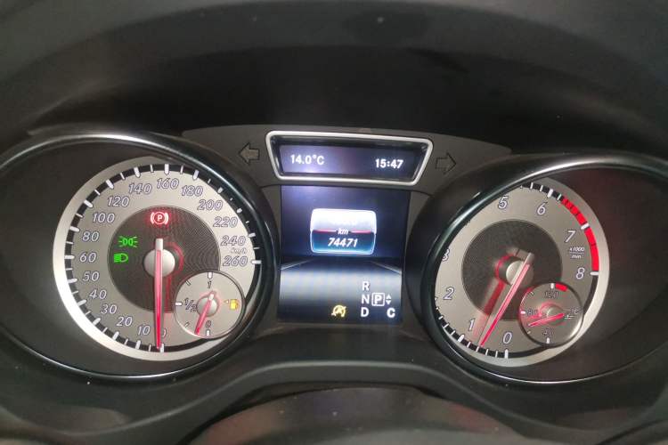 Used Mercedes-Benz GLA 2016 GLA 200 Fashion Model