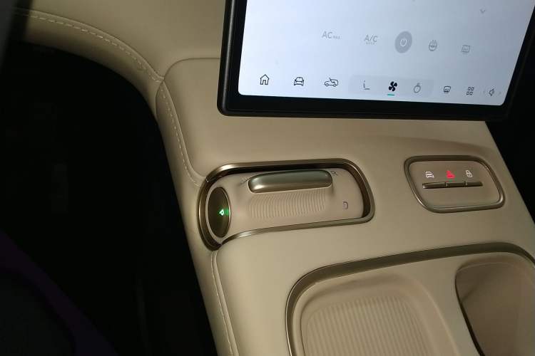 Used Nio ES6 2023 75 kWh