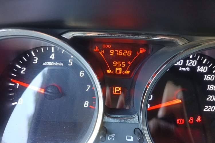 Used Nissan Livina 2013 1.6XE CVT Comfort Edition
