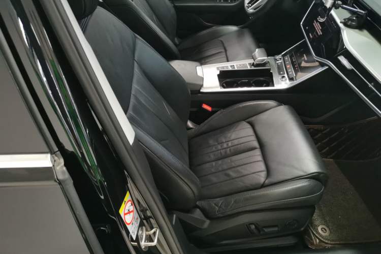 Used Audi A6L 2021 45 TFSI Prestige Elegant Edition
