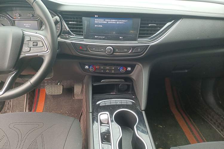 Used Buick Regal 2024 25T Deluxe Edition
