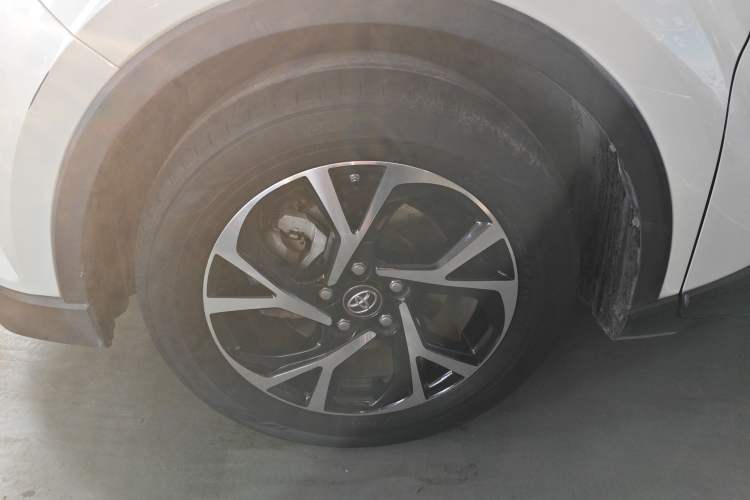 Used Toyota C-HR 2020 2.0L Leading Edition
