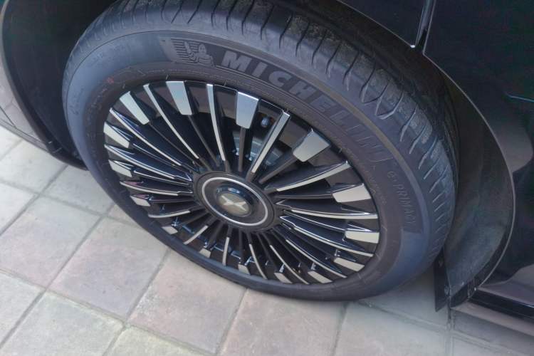 Used XPeng X9 2025 740 Ultra-Long Range Max