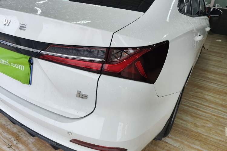 Used Roewe i5 2023 1.5L Manual Comfort Edition
