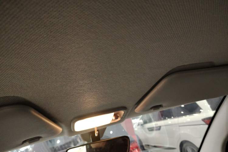 Used Wuling Hongguang MINIEV 2022 Macaron Premium Model – Lithium Iron Phosphate
