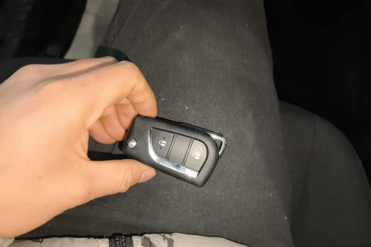 Used Toyota FRONTLANDER 2023 2.0L CVT Elite Edition
