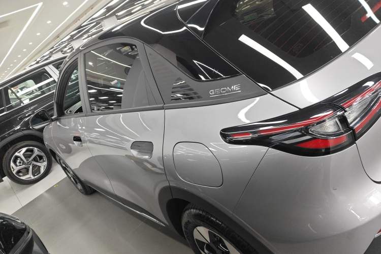 Used  Geome 2025 310km Dream Edition
