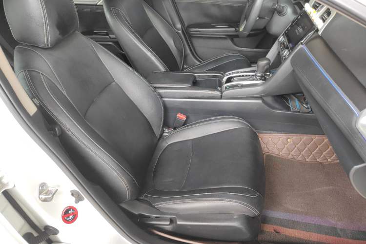 Used Honda Civic 2016 220TURBO CVT Luxury Edition
