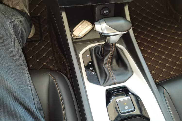 Used Dongfeng Aeolus Yixuan 2023 Mach Edition 1.5L Automatic Chasing Shadow Version