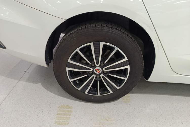 Used Roewe Ei5 2018 Internet Flagship Edition
