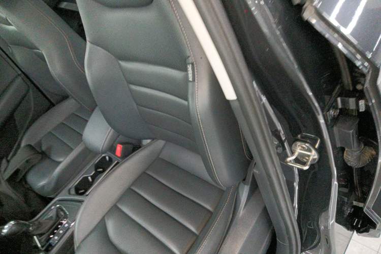 Used Volkswagen Tharu 2020 280TSI Two-Wheel Drive Luxury Plus Version China VI Standard