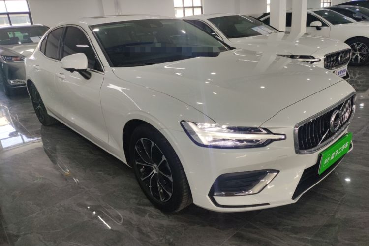 Used Volvo S60 2022 B4 Zhiyi Luxury Edition