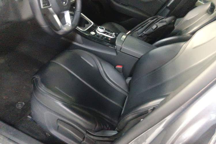 Used BYD Qin PLUS 2024 Honor Edition EV 510KM Beyond Model
