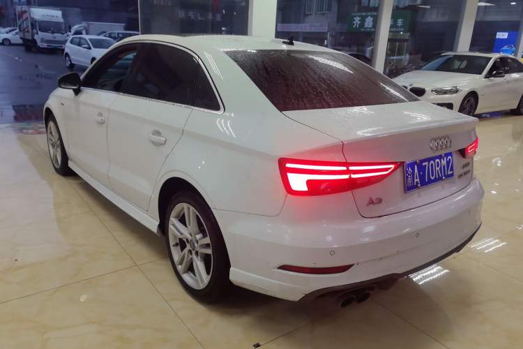 Used Audi A3 2019 Limousine 35 TFSI Fashion Edition China VI Emission Standard