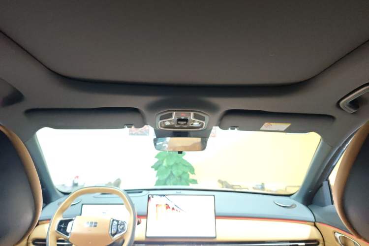 Used  Galaxy Xingjian 7 EM-i 2025 120km Flagship Edition
