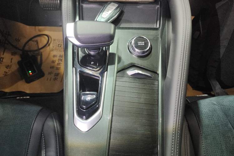 Used Geely Auto Monjaro L 2021 2.0TD DCT EVO Two-Wheel Drive Smart Luxury Version
