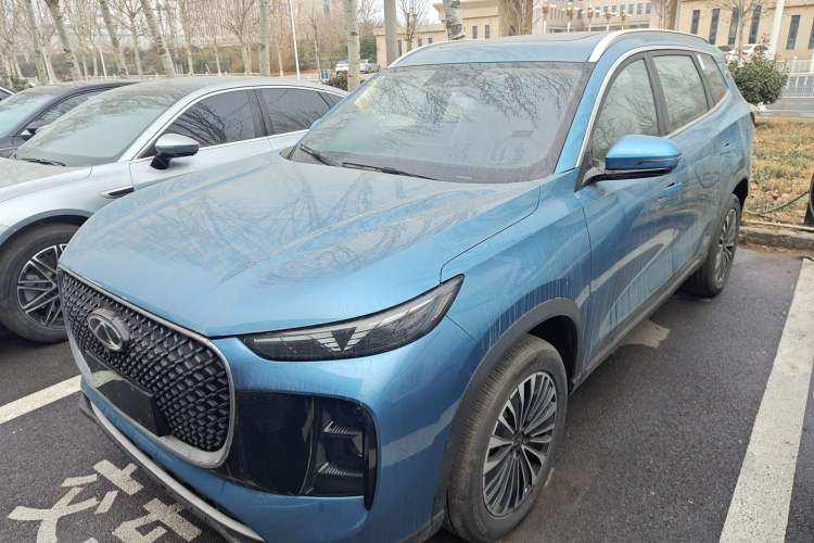 Used Chery Tiggo 8 PLUS C-DM 2025 1.5T 116 km Prestige Version 5 Seats