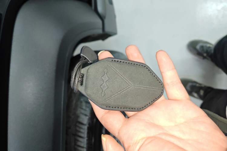 Used Formula Leopard Leopard 5 2023 Navigator Edition