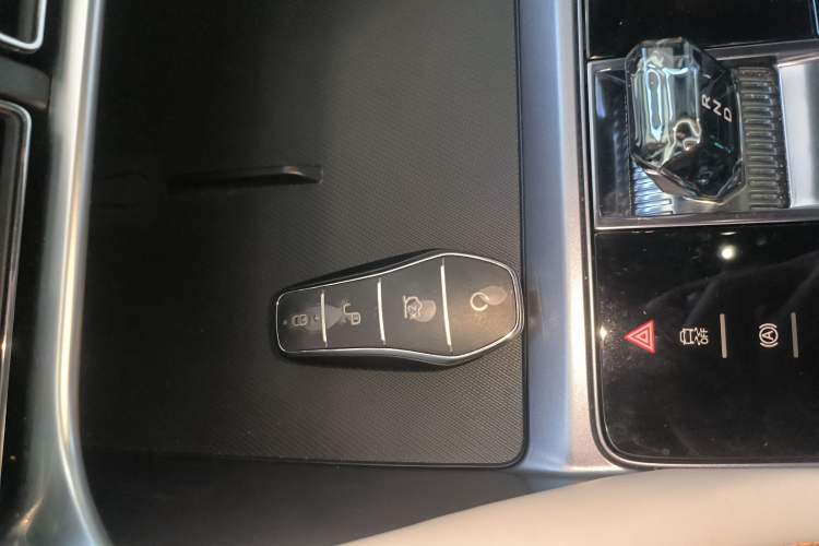 Used BYD Song PLUS New Energy 2024 HONOR Edition DM-i 110km Flagship Model
