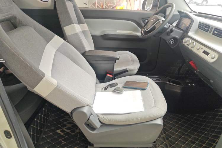 Used Wuling Hongguang MINIEV 2021 Macaron Fashion Edition Lithium-Ion Battery
