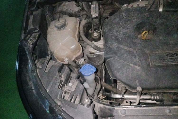 Used Ford Edge 2016 EcoBoost 245 Two-Wheel-Drive Titanium 7-Seater